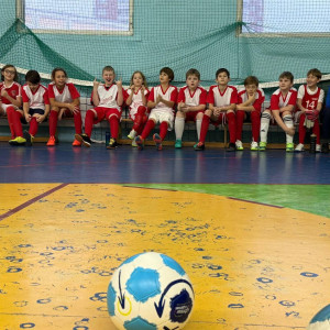 Ученики Класс-Центра сыграли футбольный товарищеский матч со школой №1440