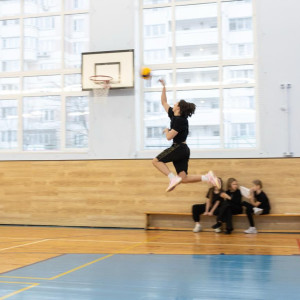 Минитурнир по волейболу: играли 10-е классы