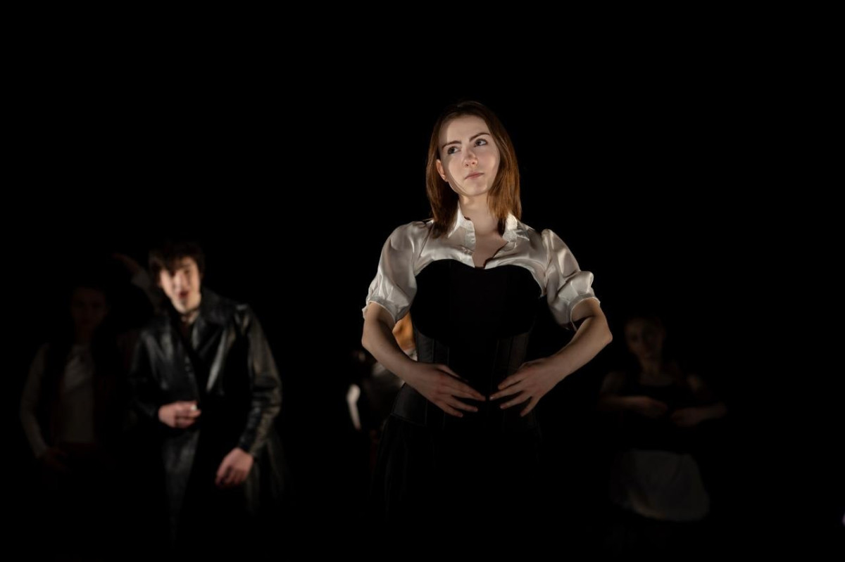 Зойкина квартира_10Б_10